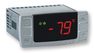Termostat Dixell XR06CX 5N0C0 s jednoduchým nastavením